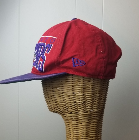 VINTAGE TORONTO RAPTORS SNAPBACK CAP - Picture 3 of 6
